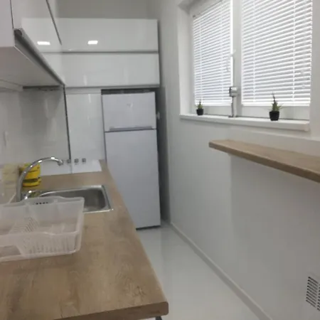 아파트 V&s 2 In Centar Debar Maalo 스코페